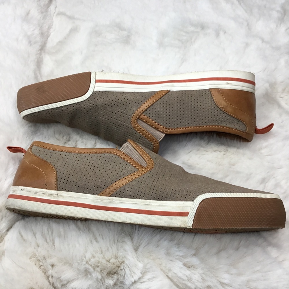 TOMMY BAHAMA BEACH DWELLER LOAFER SIZE 8.5